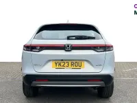 Used Honda HR-V Elegance 131 HP (96 kW) 2023 White SUV