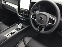 New Volvo XC60 Plus 349 HP (256 kW) 2025 White SUV