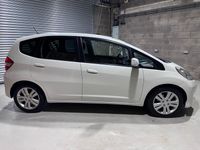 Begagnad Honda Jazz ES 2015 Vit Halvkombi