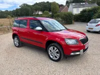 Used Skoda Yeti SE L 110 HP (80 kW) 2015 Red SUV