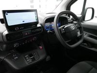 New Toyota Proace 50 kW (68 HP) 2025 White MPV