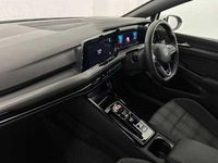 Used VW Golf VIII GTE 245 HP (180 kW) 2024 White Hatchback