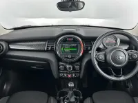 Used Mini Cooper S Classic 189 HP (139 kW) 2019 White Hatchback