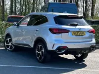 Usado MG HS Trophy 162 HP (119 kW) 2023 Prateado SUV