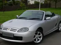 Usado MG TF 135 HP (99 kW) 2002 Prateado Cabrios
