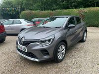 Usado Renault Captur Iconic 2021 Cinzento SUV