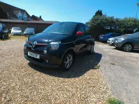 Used Renault Twingo Dynamique 70 HP (51 kW) 2015 Black Hatchback