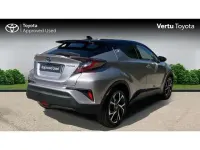 Usado Toyota C-HR 122 HP (89 kW) 2017 Prateado SUV