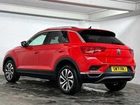 Used VW T-Roc Active 110 HP (80 kW) 2022 Red SUV