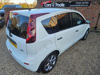Used Nissan Note N-TEC 88 HP (64 kW) 2011 White Hatchback