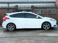Used Ford Focus ST 246 HP (180 kW) 2014 White Hatchback