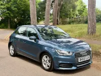 Used Audi A1 Sportback 116 HP (85 kW) 2015 Blue Hatchback