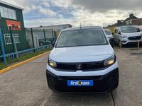 Used Vauxhall Combo drive 100 HP (73 kW) 2024 White Van