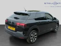 Used Citroën C4 Cactus Flair 128 HP (94 kW) 2018 Black Hatchback