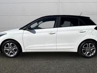 Used Hyundai i20 101 HP (74 kW) 2019 White Hatchback