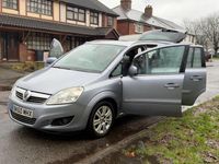 Used Vauxhall Zafira Design Edition 120 HP (88 kW) 2010 Silver MPV