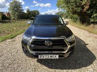 Used Toyota HiLux 150 HP (110 kW) 2023 Black Pickup