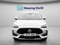 Usado MG HS Trophy 162 HP (119 kW) 2024 Prateado SUV