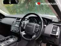 Used Land Rover Discovery 5 S 240 HP (176 kW) 2017 White SUV