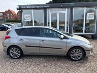 Used Toyota Auris Hybrid 136 HP (100 kW) 2013 Grey Hatchback