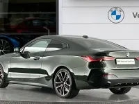 Usado BMW 420 M Sport 192 HP (141 kW) 2023 Verde Coupé