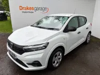 Gebraucht Dacia Sandero Essentiel 2021 Weiß Kleinwagen