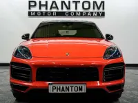 Used Porsche Cayenne Turbo 550 HP (404 kW) 2020 Orange SUV