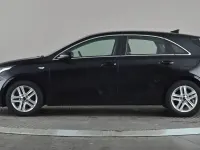 Używany Kia Ceed 118 KM (86 kW) 2020 Czarny Hatchback