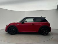 Used Mini Cooper Sport 134 HP (98 kW) 2019 Red Hatchback