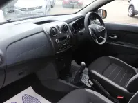 Begagnad Dacia Sandero Essentiel 90 HK (66 kW) 2019 Grå Halvkombi