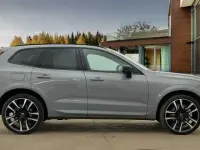 Usado Volvo XC60 Ultra 250 HP (183 kW) 2025 Cinzento SUV