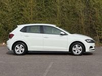 Used VW Polo SE 75 HP (55 kW) 2018 White Hatchback