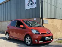 Used Toyota Aygo 68 HP (50 kW) 2012 Orange Hatchback