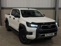 Used Toyota HiLux 204 HP (150 kW) 2021 White Pickup