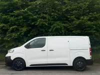 Used Peugeot Expert 2021 White Van