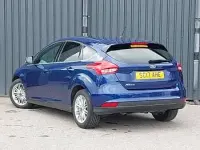Second-hand Ford Focus Zetec 120 CP (88 kW) 2017 Albastru Hatchback