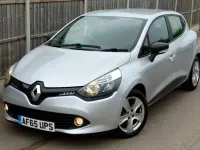 Usado Renault Clio IV Expression+ 75 HP (55 kW) 2015 Prateado Citadino