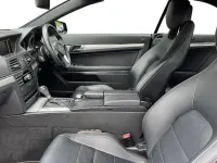 Usado Mercedes E250 204 HP (150 kW) 2012 Preto Cabrios