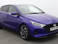 Used Hyundai i20 Premium 100 HP (73 kW) 2023 Blue Hatchback