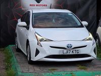 Used Toyota Prius 70 HP (51 kW) 2022 White Hatchback