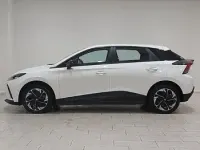Used MG MG4 EV SE 125 kW (170 HP) 2023 White Hatchback