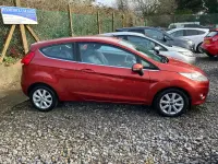 Used Ford Fiesta Zetec 82 HP (60 kW) 2009 Red Hatchback