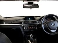 Used BMW 318 Sport Line 136 HP (100 kW) 2018 Grey Sedan