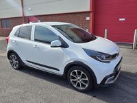 Used Kia Picanto X-Line 67 HP (49 kW) 2022 White Hatchback