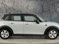 Used Mini Cooper Classic 136 HP (100 kW) 2019 Silver Hatchback