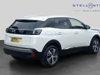 Used Peugeot 3008 Allure Premium 129 HP (94 kW) 2021 White SUV