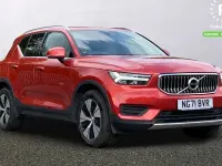 Used Volvo XC40 Inscription 211 HP (155 kW) 2021 Red SUV