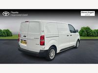 Used Toyota Proace 100 kW (136 HP) 2023 White MPV