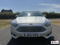 Used Ford Focus Zetec 125 HP (91 kW) 2015 Silver Hatchback