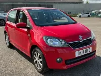 Usado Skoda Citigo Elegance 75 CV (55 kW) 2014 Rojo Utilitario